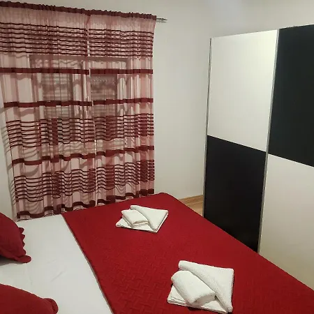 Apartment Apartman Nela *