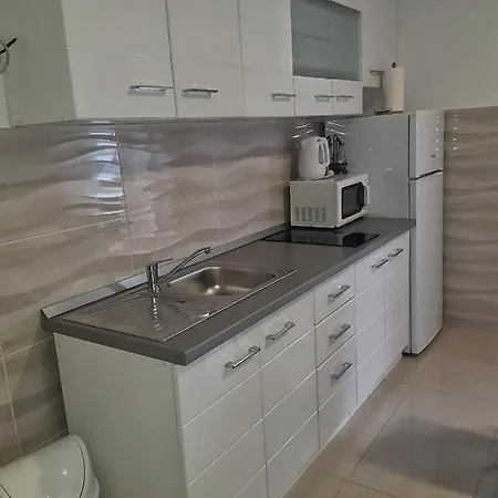 Apartment Apartman Nela *